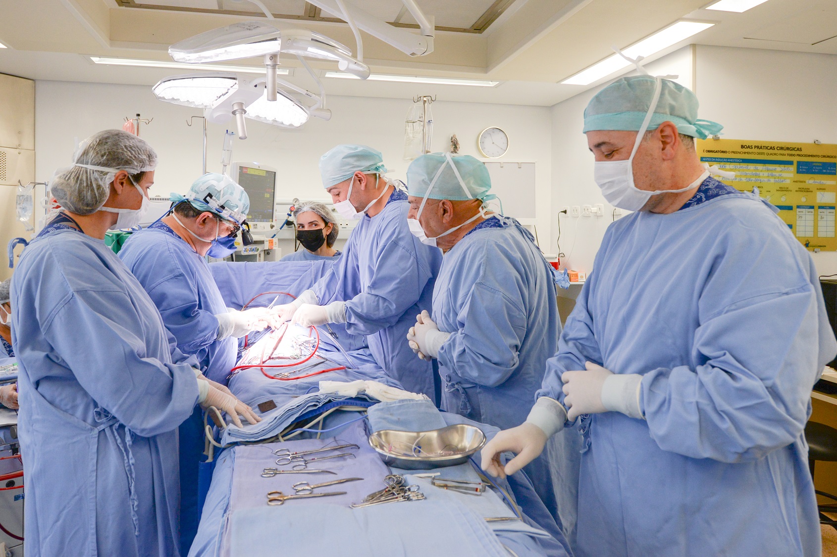 Corações Valentes: A Cirurgia Cardíaca Pediátrica