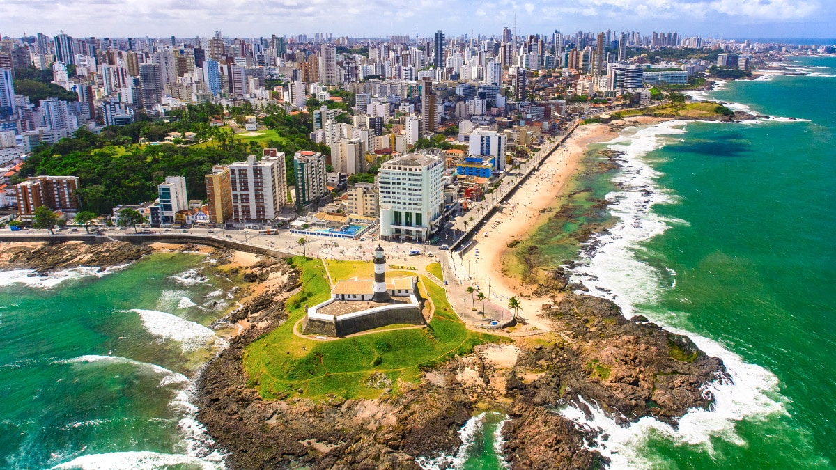 Salvador - Famosa pela sua história, pelo legado deixado por...