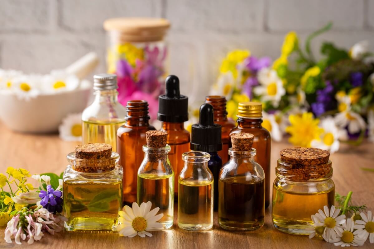 Aromaterapia contra o mal de Alzheimer - Esse óleo é um estimulante da mente...