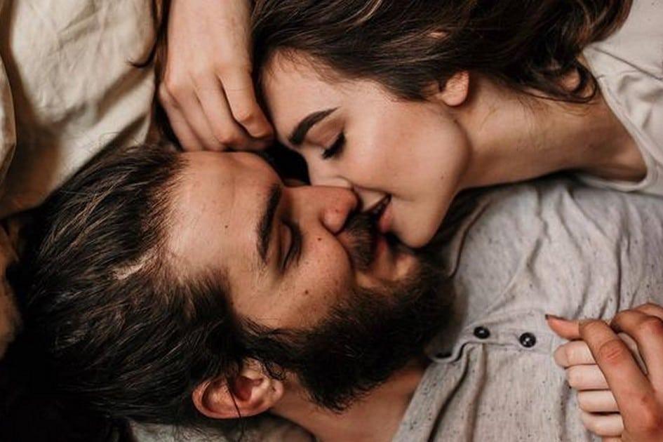 casal-apaixonado-destaque