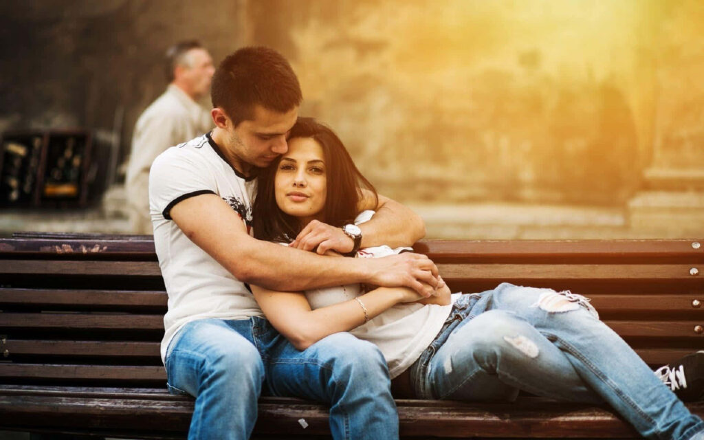 couples-hugging-pictures-iiiwxjxvupxqz72q