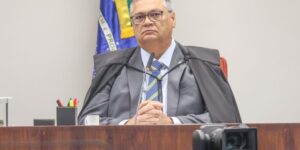 Dino derruba decisão de Mendonça e libera post sobre Nossa Senhora