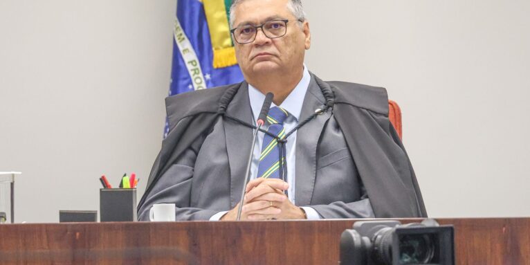 Dino derruba decisão de Mendonça e libera post sobre Nossa Senhora
