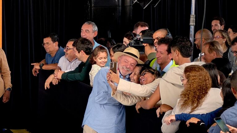 'Quem é o amigo de um presidente é o povo, não Vorcaro', diz Lula