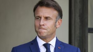 França enviará tropas à Arábia Saudita para proteger instalações de energia, diz Macron