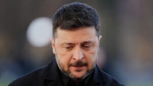 Quase todo o entorno de Zelensky é acusado de corrupção, diz ex-porta-voz ucraniana