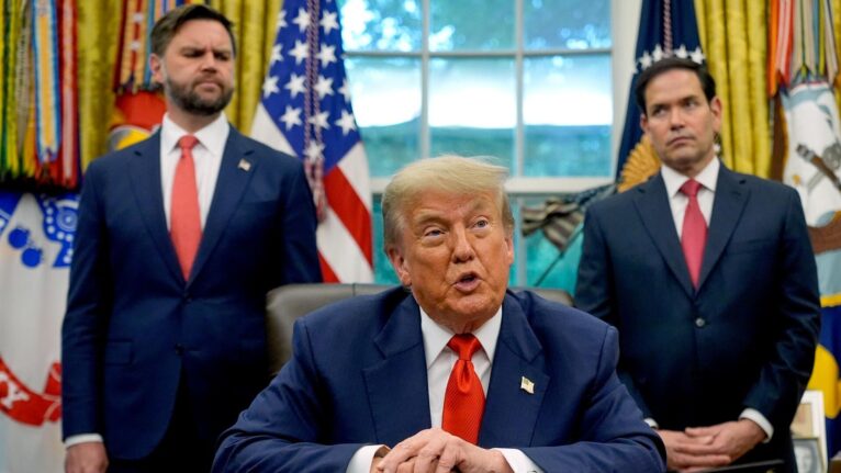 Trump rejeita cessar-fogo com Irã e retomará bombardeios após eleições de novembro nos EUA, diz mídia