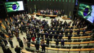 Mais de um terço dos brasileiros acham o Congresso ruim ou péssimo, aponta pesquisa