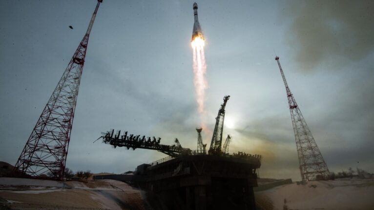 'Dá ganho na capacidade de carga': especialista expõe benefícios que traz foguete espacial russo Soyuz-2.1b