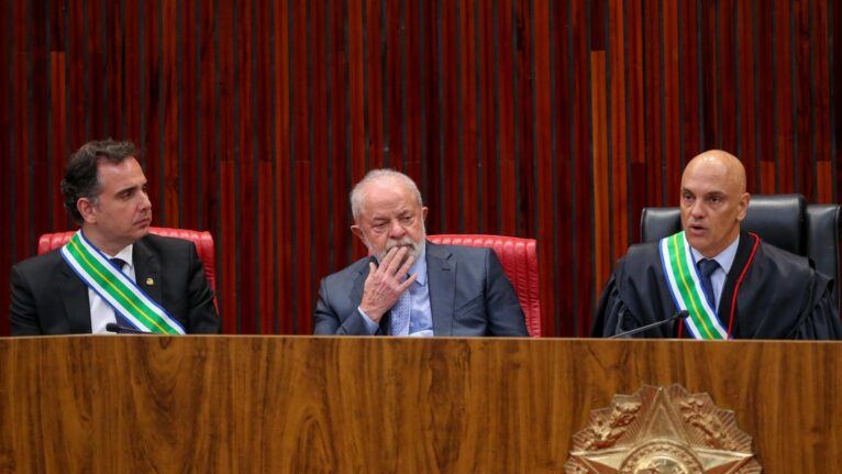 Lula propõe que ministros do STF sejam eleitos por conselho para 'envolver a sociedade civil'