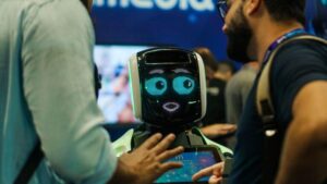 IA, desinformação e água: Rio Innovation Week debate impactos e desafios do avanço tecnológico