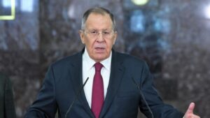 De Minsk ao Alasca: Lavrov denuncia na ONU contínua interferência europeia contra paz na Ucrânia