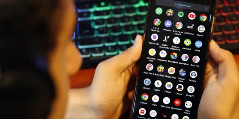 Organização cria comunidades alternativas para questionar big techs