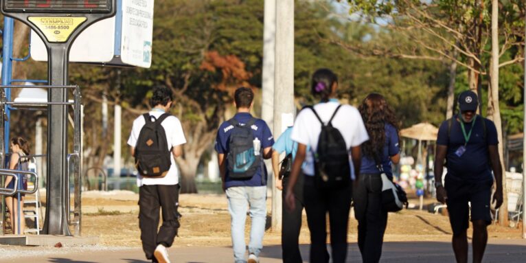 Brasileiros se sentem mais saudáveis do que são, diz pesquisa