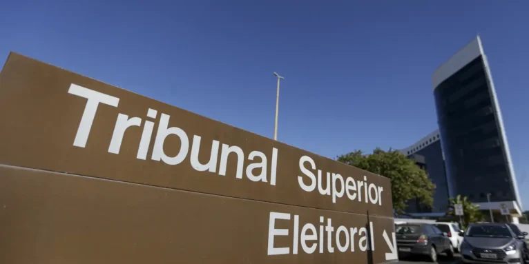 TSE cria ferramenta de IA para acesso a informações sobre eleições
