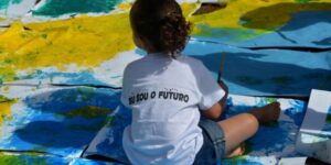 Pais veem palmada como disciplina e não como violência, alerta Unicef