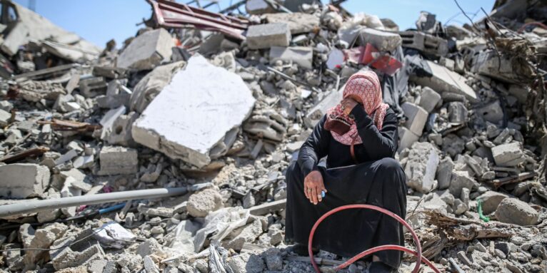 "Plano de paz” de Gaza tem bombas diárias 3 anos após início da guerra