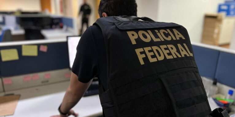 Operação Rastilho: PF cumpre mandados em investigação eleitoral no CE
