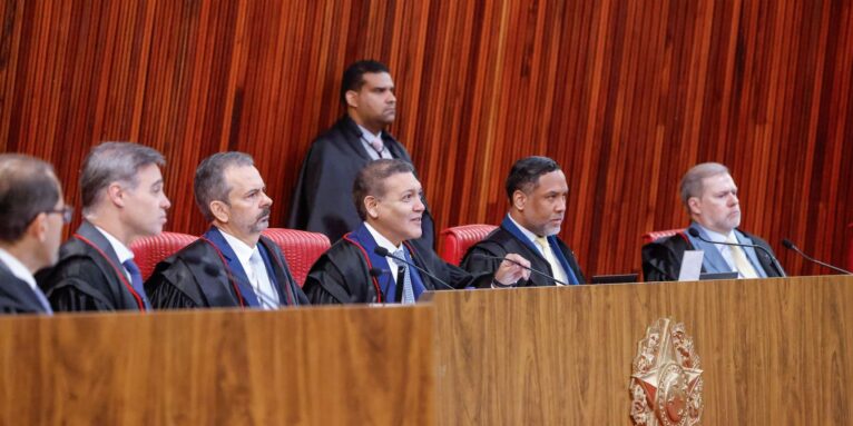 TSE anula votos de Garotinho e abre caminho para Ruas vencer no RJ