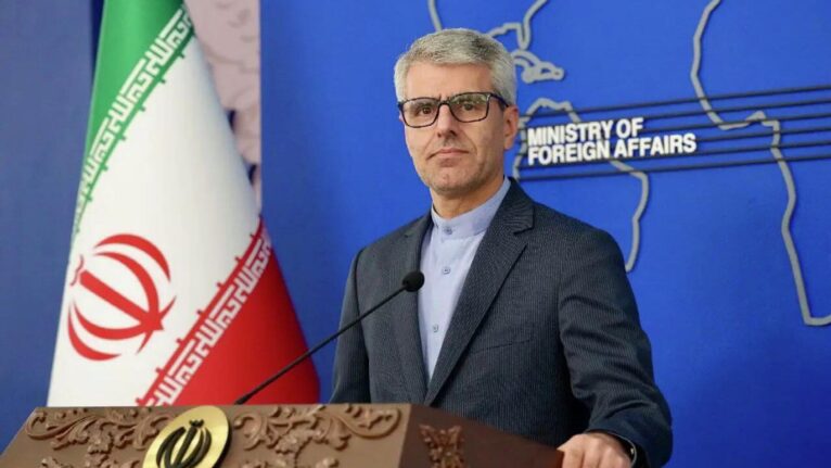 Irã reitera seu compromisso ao TNP e está ciente das obrigações decorrentes, diz chancelaria iraniana