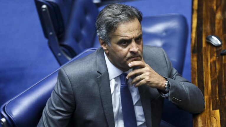 Aécio, Ciro, Marina e outros políticos de longa trajetória perdem nas urnas