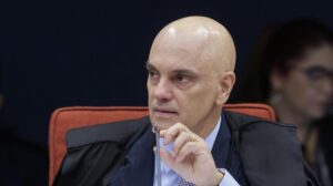 Moraes autoriza regime semiaberto para Débora 'do Batom', condenada pelo 8 de Janeiro, diz mídia