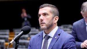 Carlos Jordy: 'Voto no PL foi resposta ao STF; impeachment e anistia serão prioridades'