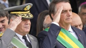 Mídia: Exército debate impactos de eventual governo Flávio Bolsonaro nas Forças Armadas