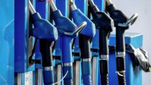 EUA cobram diesel da Europa e avaliam restringir exportações do combustível, diz mídia