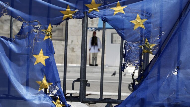 Representante dos EUA: economia da UE segue fraca devido às suas próprias decisões políticas