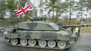 Exército britânico carece de comandantes treinados para tanques Challenger 2, aponta mídia