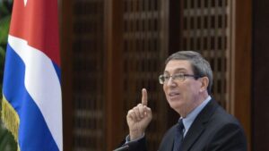'Insiste novamente na mentira': Cuba rejeita declarações dos EUA sobre colaboração médica no exterior