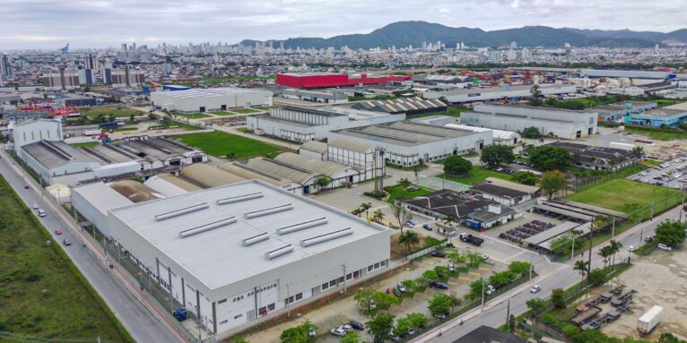 Indústria aponta juros altos como principal barreira ao crédito