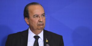 Jorginho Mello é reeleito governador de Santa Catarina em 1° turno